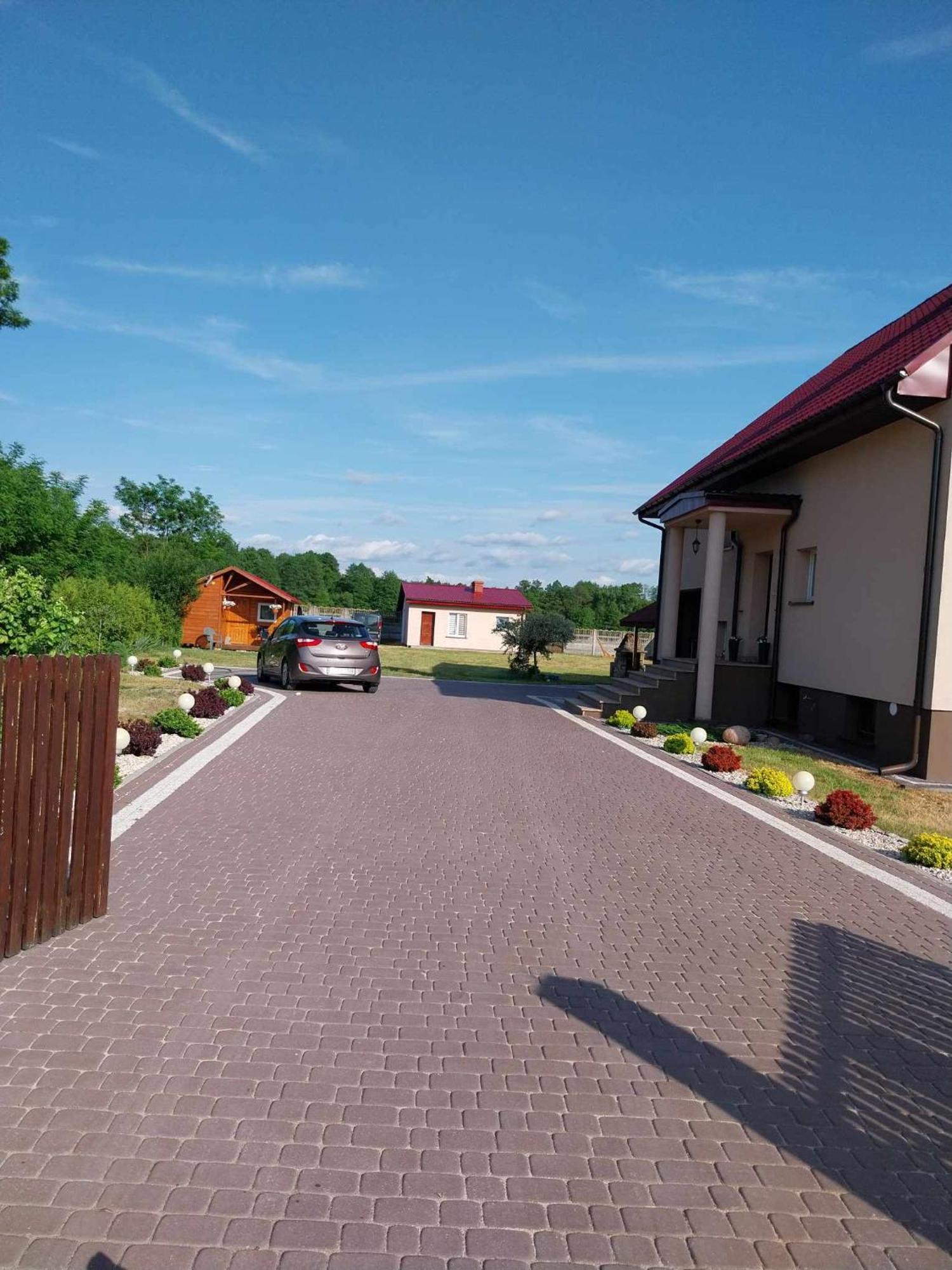 Noclegi U Lucyny Checiny  Exterior photo